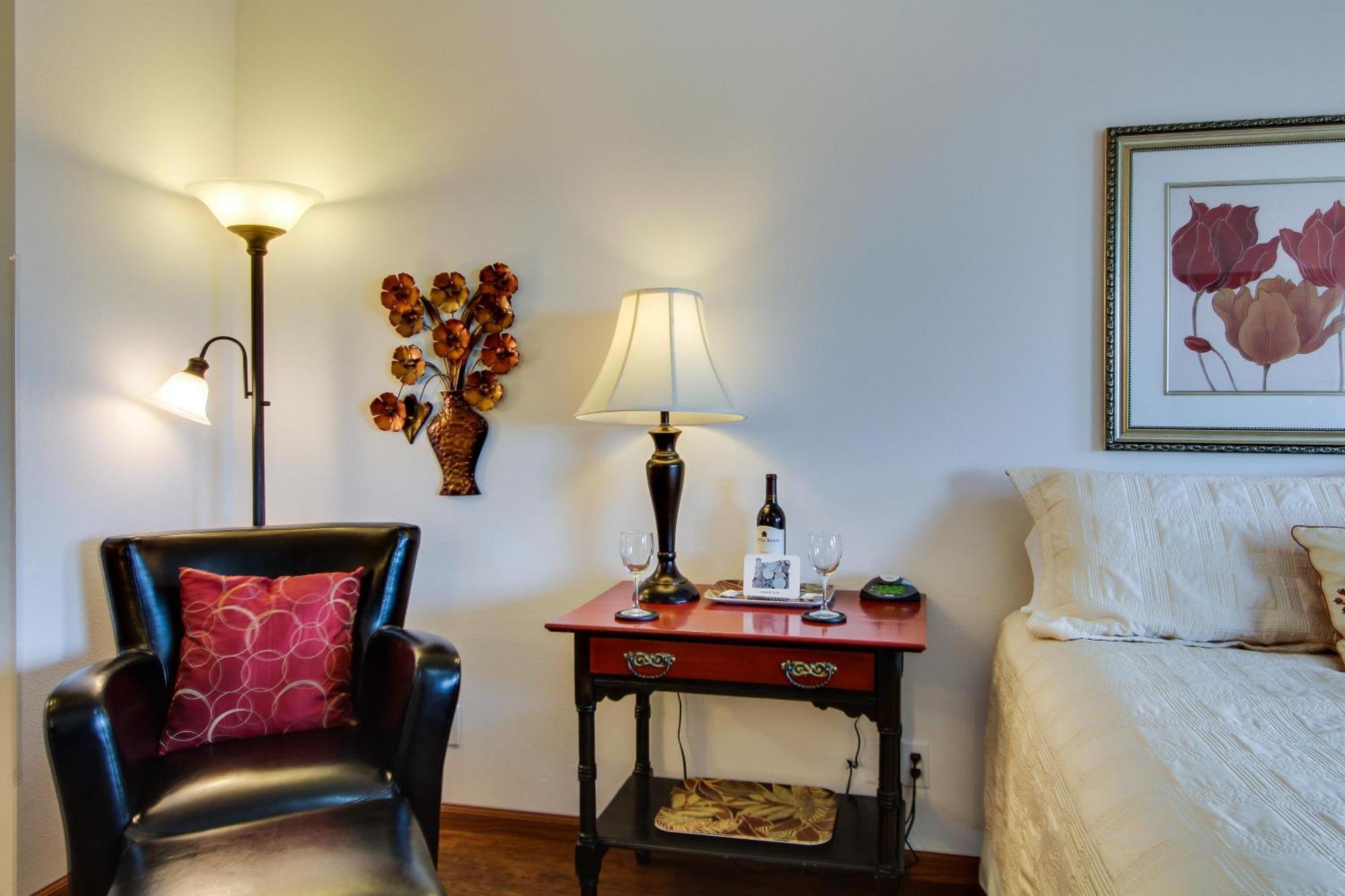 Ocean Cove Inn Yachats Bagian luar foto